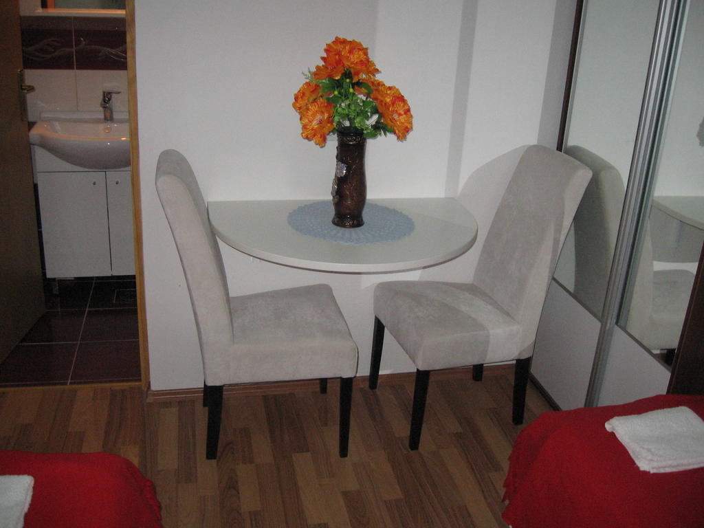 Villa Palma Guesthouse Mostar Room photo